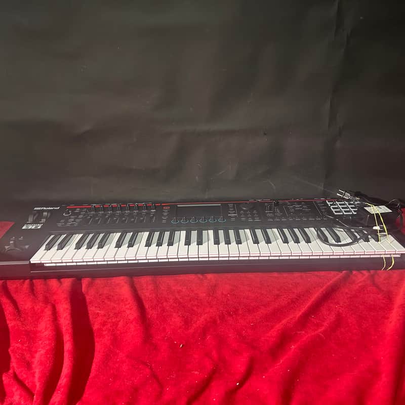Roland FANTOM-06 61-Key Workstation Keyboard 2022 - Present - Black image 1