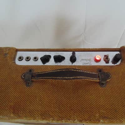 Fender Deluxe 1953 - Tweed w/Original Speaker image 17