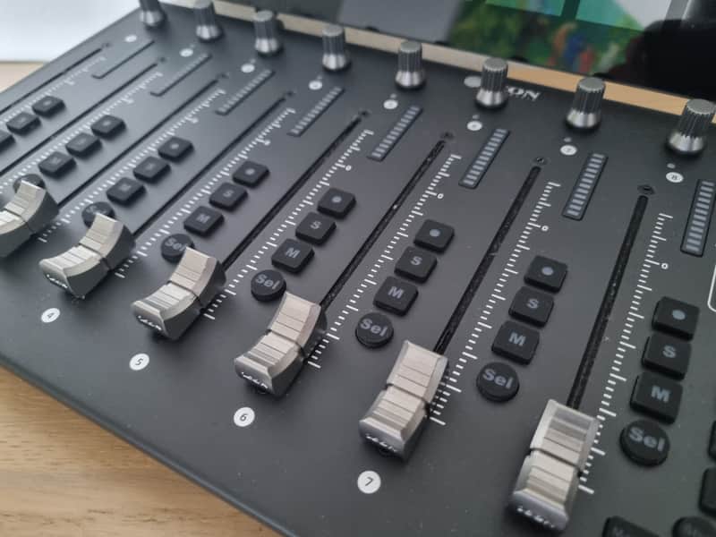 Icon P1-M + D4T DAW Controller image 1
