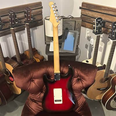 G&L Tribute Legacy Electric Guitar w/ Bag - Red Burst (Pre-Owned) image 3