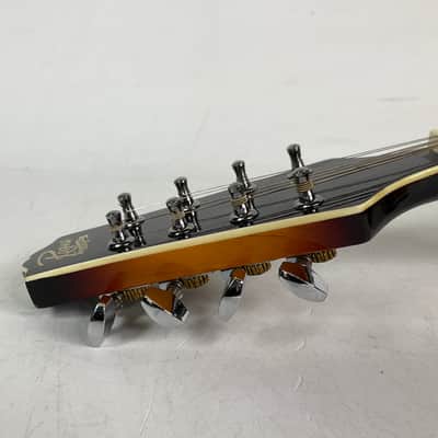 Rogue Rogue A-Style Mandolin RM100A Right Hand Sunburst with Case image 6