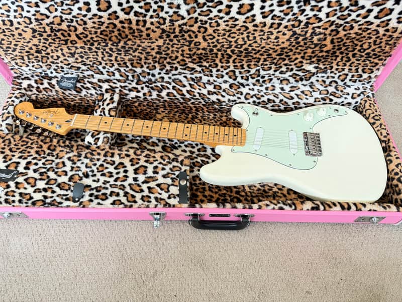 Fender Offset Series Duo-Sonic | Reverb