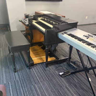 Hammond B3 Organ w/ 122 Leslie Speaker, 25-Note Pedalboard & Bench! image 14