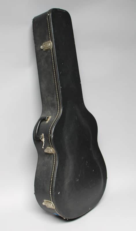 Spare 17" Jumbo Archtop Case Black/Red image 1