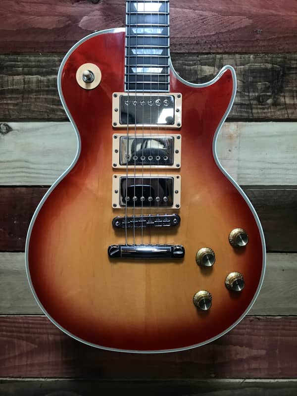 Gibson Les Paul Custom Classic Heritage Cherry Sunburst 2007 (GOTW #42) 1 of 400! image 1