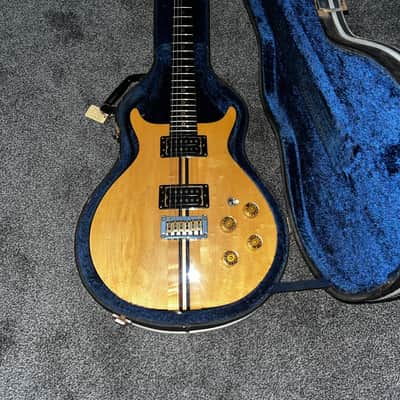 1981 Washburn Falcon Electric Guitar Wings Series image 3
