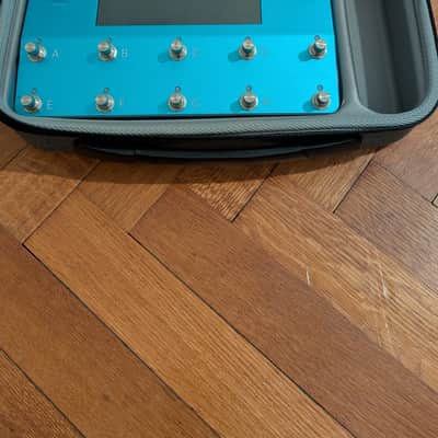 Neural DSP Quad Cortex Cyan Limited Edition + Original Case image 6