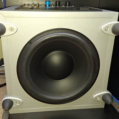 KEF PSW 2010 active sealed 10