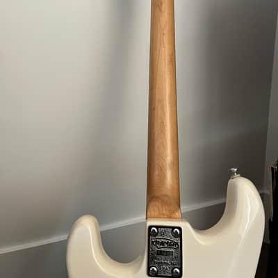 Kramer Aero Star ZX30 1984 Vintage White 6 String Electric Guitar image 9