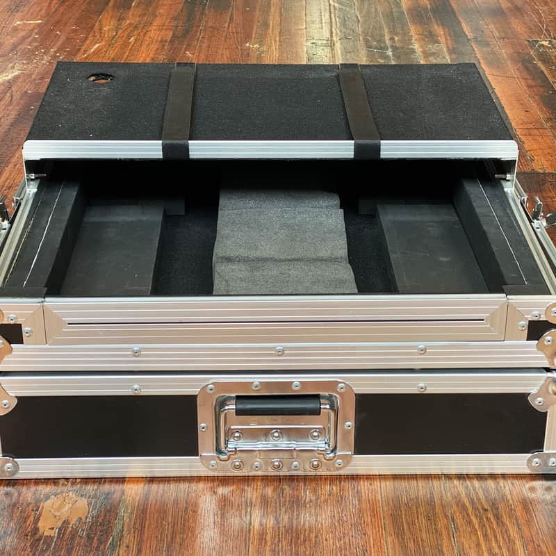 Magma Multi-Format Workstation XL Black & Silver