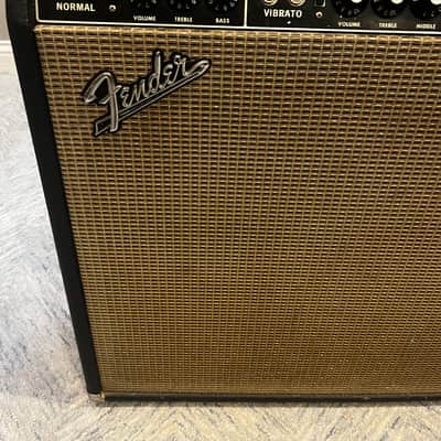 Fender Super Reverb 2-Channel 40-Watt 4x10" Guitar Combo 1963 - 1967 - Black Panel image 2