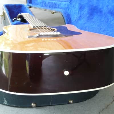 1981 Guild D40 with Florentine Cutaway image 9