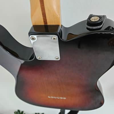 Fender American Special Telecaster with Rosewood Fretboard 2016 - 2018 - 3-Color Sunburst image 9