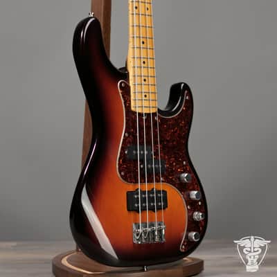 1996 Fender American Deluxe Precision Bass - 9.51 LBS image 2