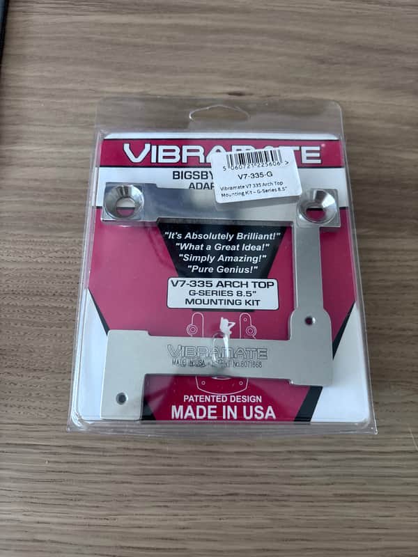 Vibramate V7-335-G-C V7 Archtop Adapter Kit for Bigsby B7