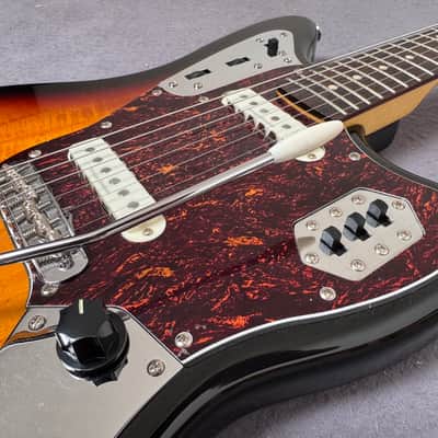 Squier Vintage Modified Jaguar with Rosewood Fretboard 2014 - 3-Color Sunburst image 11