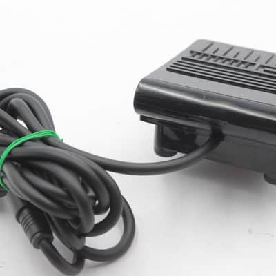 Generic Volume / Sustain Expression Pedal for Electronic Piano / Keyboard image 3
