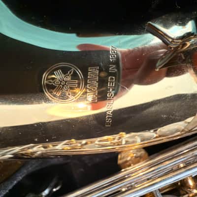 Yamaha YAS-26 Standard Alto Saxophone 2010s - Lacquered Brass image 14