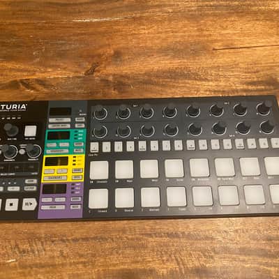 Arturia BeatStep Pro Black Edition MIDI Controller 2019 - 2021 - Black image 2
