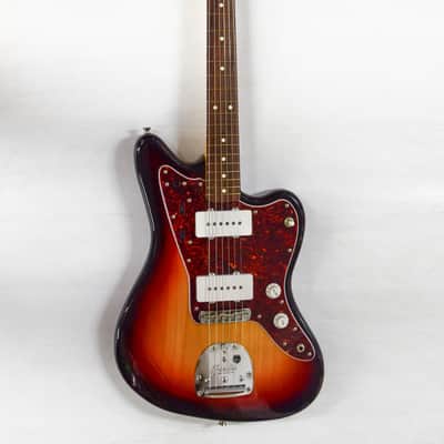 Fender Jazzmaster CIJ 1997 - Three-Tone Sunburst image 9