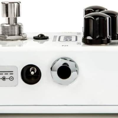 MXR M87 Bass Compressor Effects Pedal - White image 5