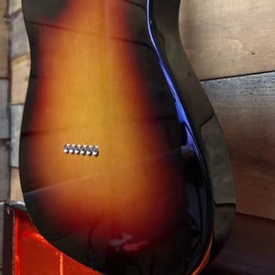 Fender American Vintage II 1977 Tele Custom RW 3-Tone Sunburst w/case image 12