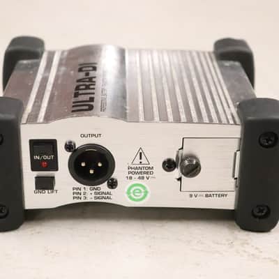 Immagine Behringer Ultra-DI DI100 1-channel Active Microphone / Instrument Direct Box - 3