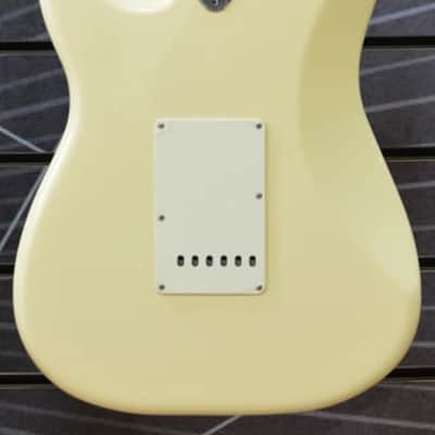 Fender Ritchie Blackmore Stratocaster, Olympic White, Scalloped Rosewood - Incl Deluxe Gig Bag image 7