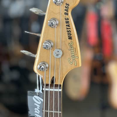 Squier Classic Vibe '60s Mustang Bass LRL Surf Green Bild 3