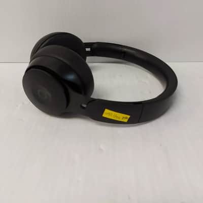 Beats By Apple A1881 Headphones image 4