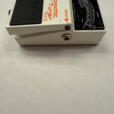 Boss Roland TU-3 Chromatic Tuner Guitar Bass Effect Pedal image 4
