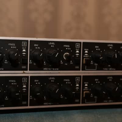 Behringer 5-band parametric equalizer / peq 305 / Vintage / 2 pieces image 3