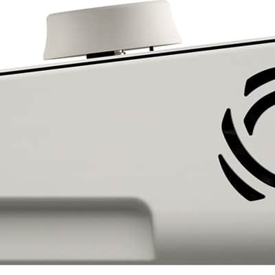 Yamaha URX44V USB-C Audio/Video Interface, White image 5