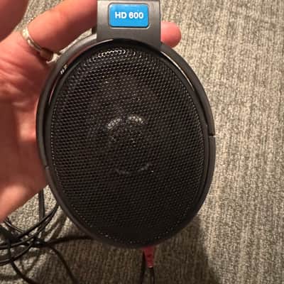 Sennheiser HD 600 Mixing Headphones 2020s image 2