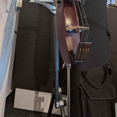 Yamaha Yamaha SLB 200 Silent Bass w/ stand w/ gigbag image 2
