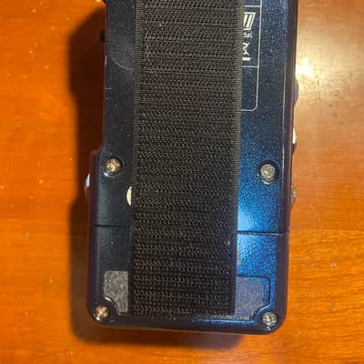 Hotone Soul Press II Volume / Expression / Wah Pedal 2021 - Present - Blue Sparkle image 4
