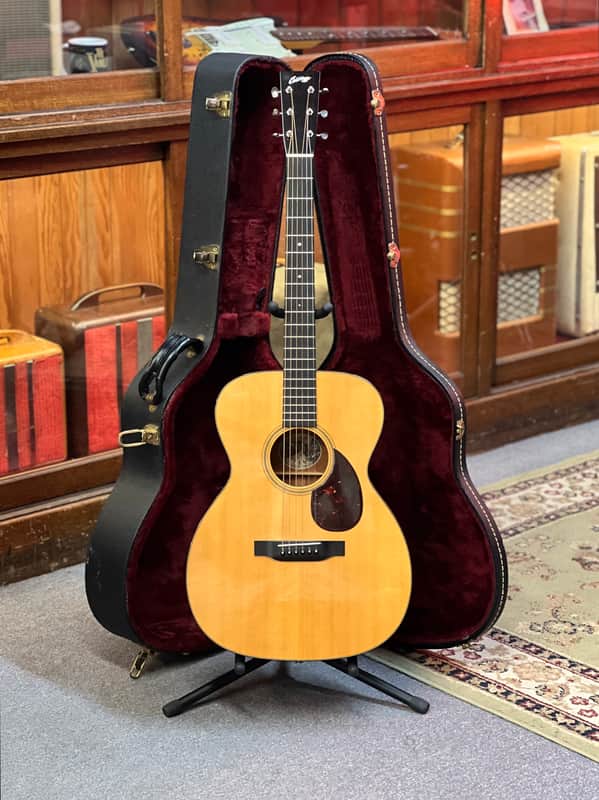 Collings OM1