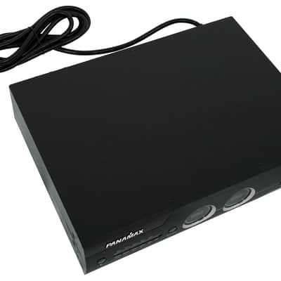 Panamax M5400-PM 11 Outlet Home Theater Power Conditioner Voltage Regulator image 4