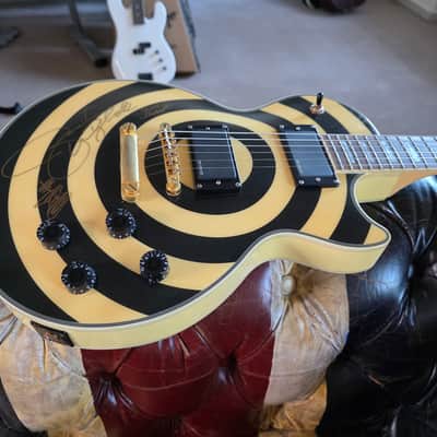 Zakk Wylde Les Paul Custom Bullseye Signed 50th Anniversary Black Sabbath Electric Guitar by Gibson Epiphone image 20