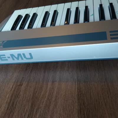 E-MU Xboard49 USB Keyboard Midi Controller USB, 9v power supply, or battery powered. image 4