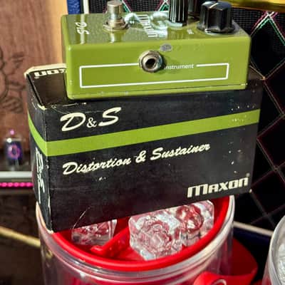 Maxon D&S Distorsion Sustainer Reissue 2010s - Dark Green ( New Old Stock) image 6