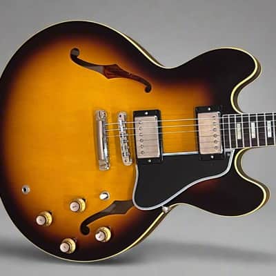 Gibson Custom Shop 1964 ES-335 Reissue - Vintage Burst