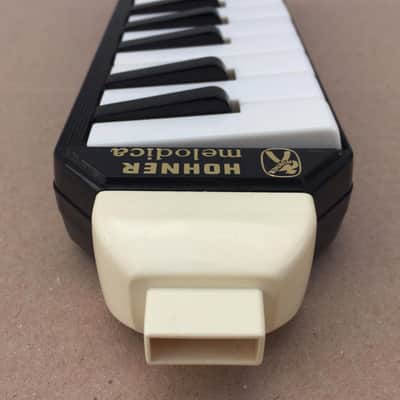 Hohner Melodica Piano 20 Vintage Keyboard Harmonica + Case image 2