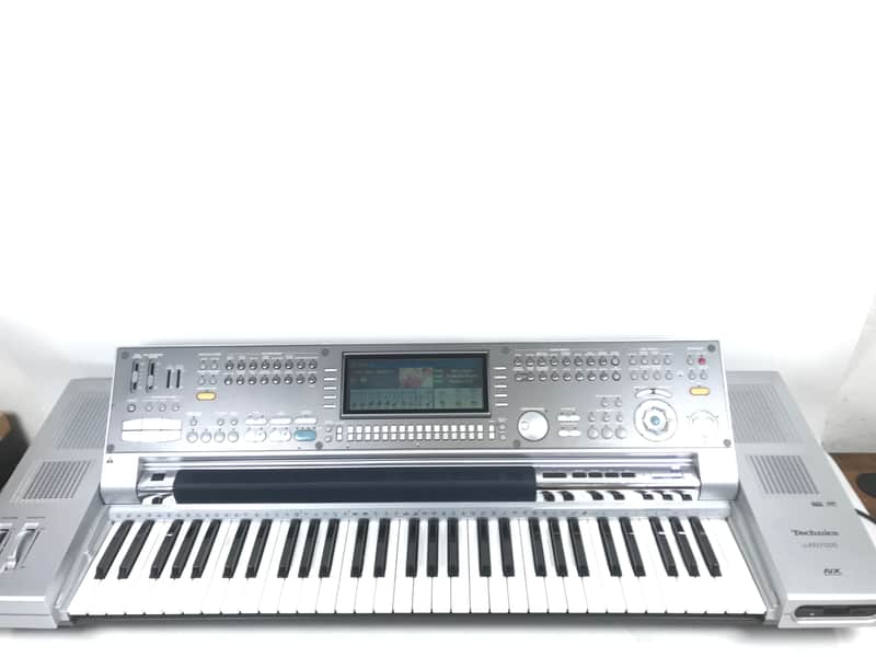 Technics SX-KN7000 Electronic Digital Professional Keyboard image 1