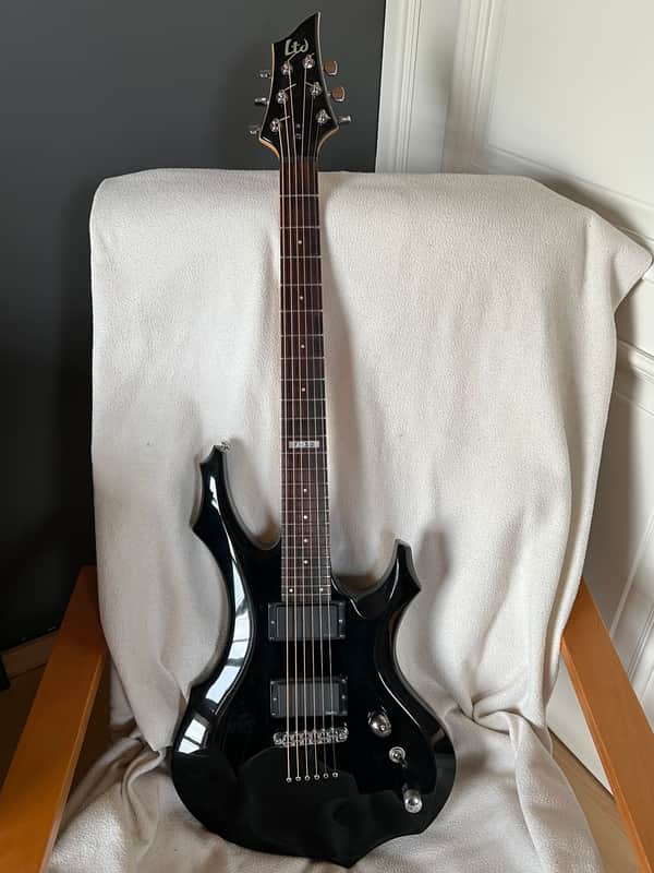 ESP LTD F-50 2008 - 2016 - Black image 1