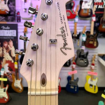 Fender Eric Clapton Stratocaster®, Maple Fingerboard, Black image 13