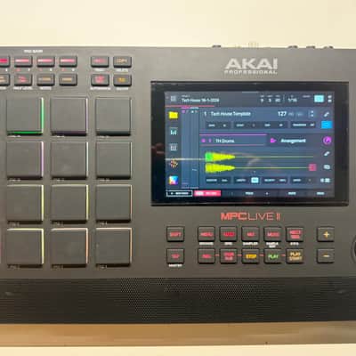 Akai MPC Live II Standalone Sampler / Sequencer 2024 - Present - Black image 3