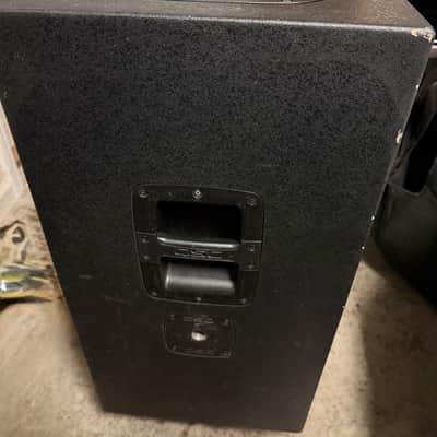 QSC KS212C Cardioid Powered Dual 12" Subwoofer; Cover Included image 4