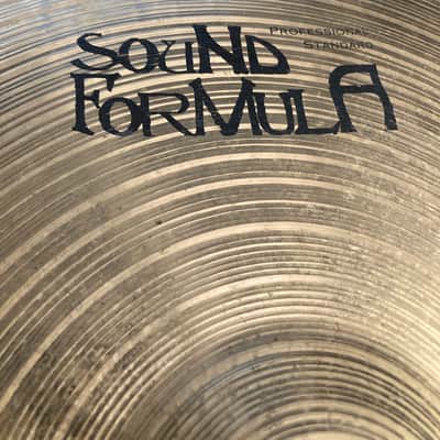 Paiste - 16" Sound Formula Thin Crash 978g 1995 image 3