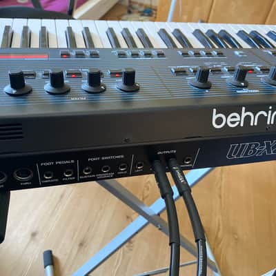 Behringer UB-Xa Bild 4